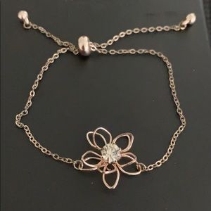 Cute resizable flower Bracelet